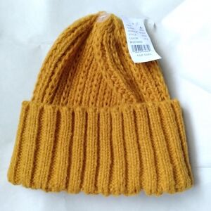 PacSun Cozy Mustard Beanie